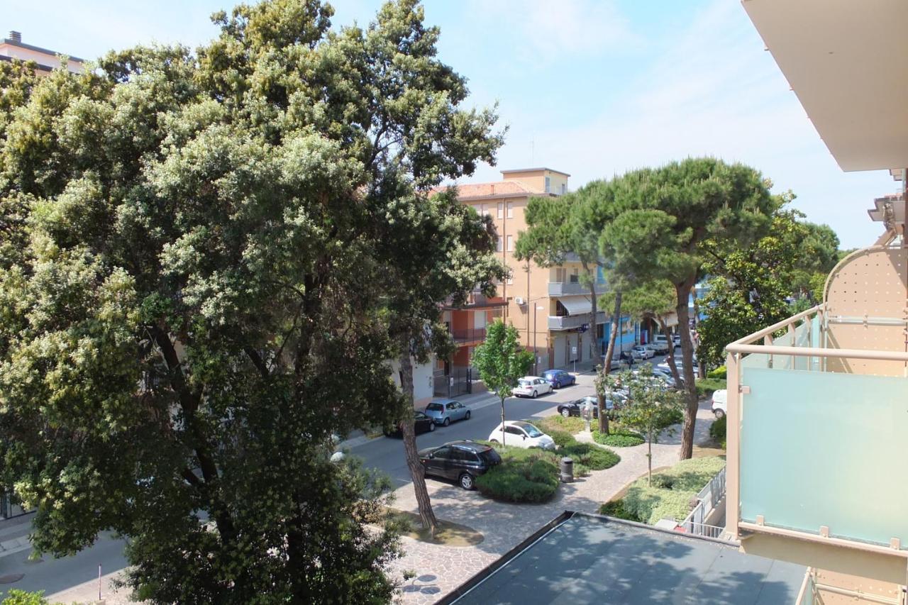 Hotel Nettuno Соттомаріна Екстер'єр фото